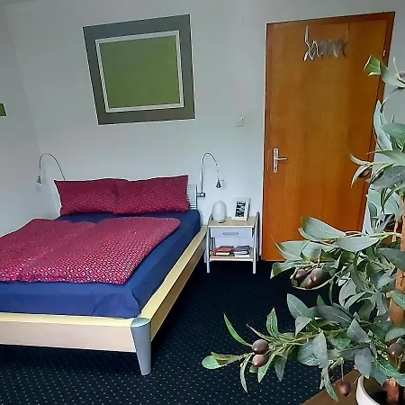 Ueber Den Daechern Von Appartement *